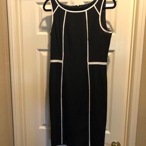 WHBM Women's Sleeveless Black Dress sz 8 (395)